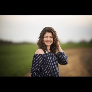 Meet your Posher, Ally